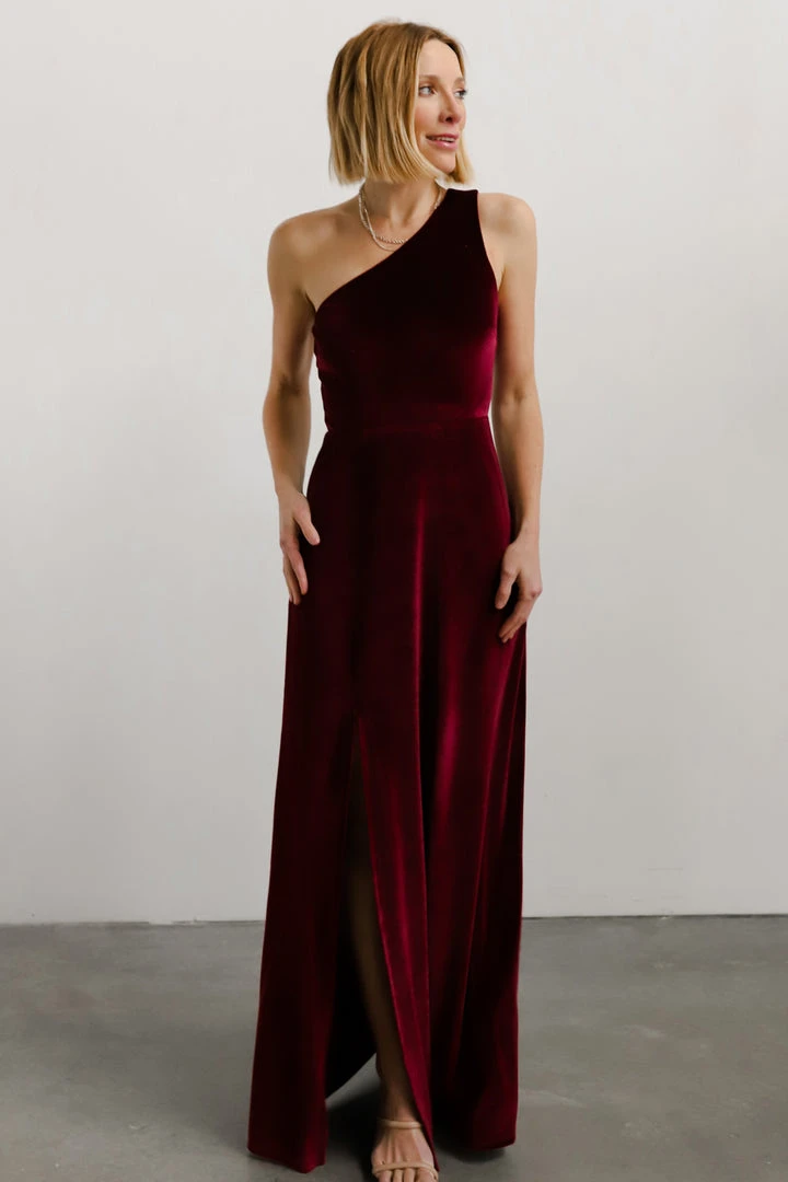BB Custom Tatiana Velvet One Shoulder Maxi Dress | Merlot Dresses 8 BB Custom Tatiana Velvet One Shoulder Maxi Dress | Merlot Dresses