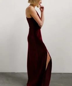 BB Custom Tatiana Velvet One Shoulder Maxi Dress | Merlot Dresses 26 BB Custom Tatiana Velvet One Shoulder Maxi Dress | Merlot Dresses