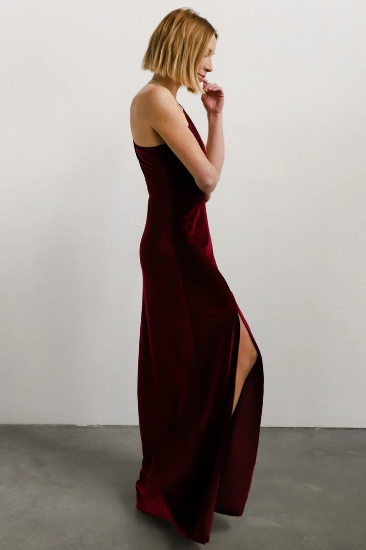 BB Custom Tatiana Velvet One Shoulder Maxi Dress | Merlot Dresses 12 BB Custom Tatiana Velvet One Shoulder Maxi Dress | Merlot Dresses