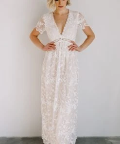 AK Ada Lace Maxi Dress | Off White Dresses