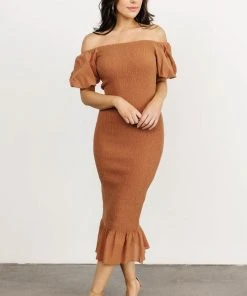 RR Alana Smocked Midi Dress | Mocha