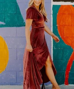 BB Custom Andi Ribbed Velvet Wrap Dress | Dark Rose