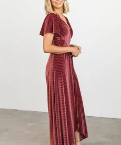 BB Custom Andi Ribbed Velvet Wrap Dress | Dark Rose