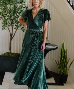 BB Custom Dresses Andi Ribbed Velvet Wrap Dress | Green