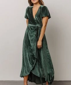 BB Custom Dresses Andi Ribbed Velvet Wrap Dress | Green