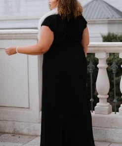 BB Custom Athena Pleated Maxi Dress | Black