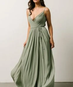 Soi Beatrice Maxi Dress | Dusty Sage