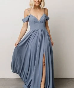 Soi Dresses Bianca Lace Maxi Dress | Dusty Blue