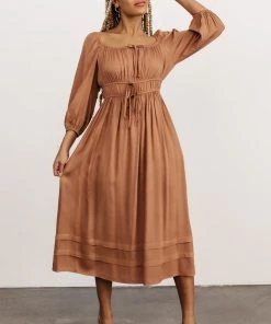 POL Dresses Bodrum Midi Dress | Cocoa