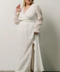 BB Custom Bridget Textured Maxi Dress | White Dresses 27 BB Custom Bridget Textured Maxi Dress | White Dresses