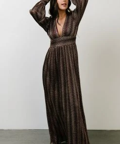 Soi Dresses Bronson Shimmer Gown | Mulberry + Gold