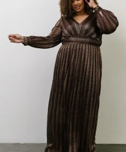 Soi Dresses Bronson Shimmer Gown | Mulberry + Gold