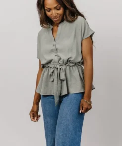 Tops Camila Peplum Top | Dusty Sage