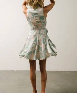 Soi Chrissy Mini Wrap Dress | Robin Blue Floral 9 Soi Chrissy Mini Wrap Dress | Robin Blue Floral