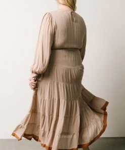 IL Dresses Colbie Tiered Maxi Dress | Taupe