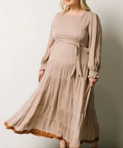 IL Dresses Colbie Tiered Maxi Dress | Taupe