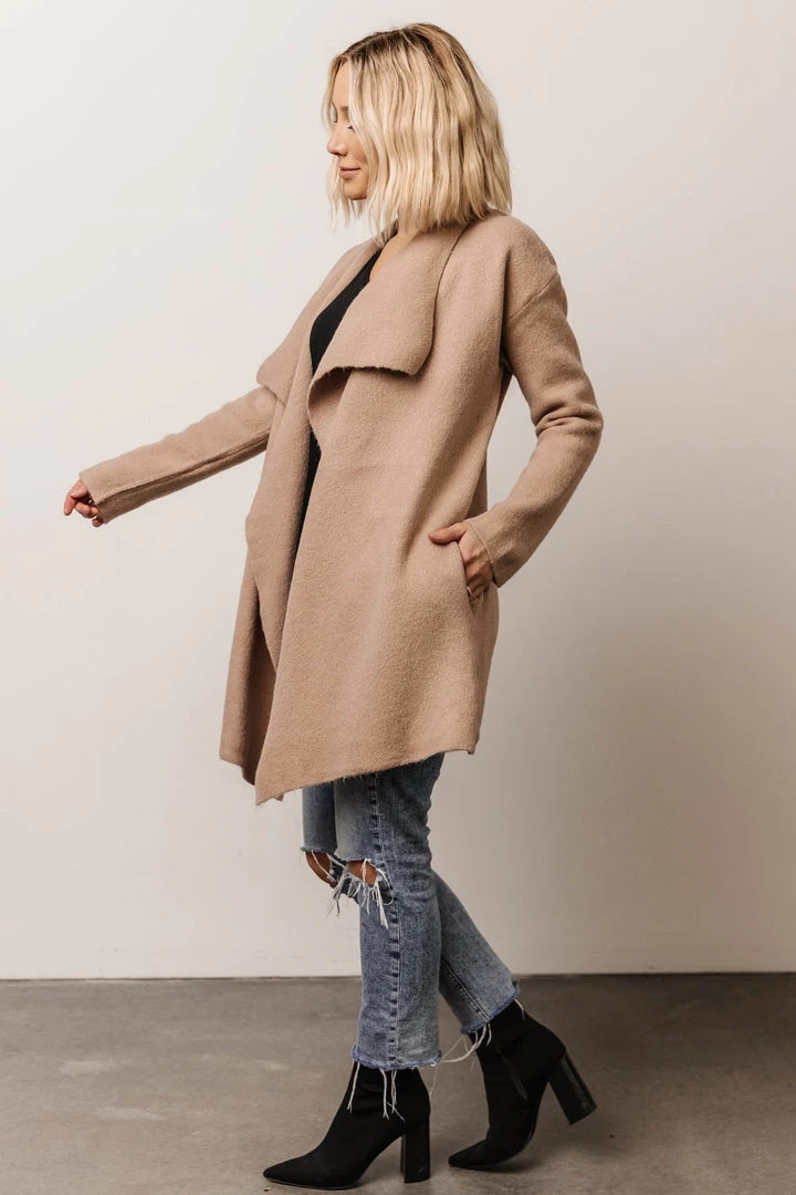 IL Ellison Lapel Cardigan | Beige 4 IL Ellison Lapel Cardigan | Beige