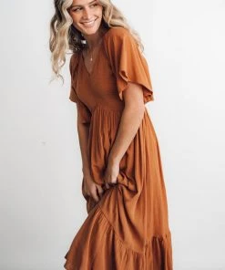 IL Felicity Smocked Dress | Camel Dresses