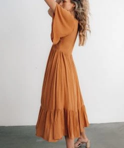 IL Felicity Smocked Dress | Camel Dresses