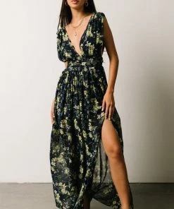 DD Flynn V-Neck Maxi Dress | Navy Floral Dresses