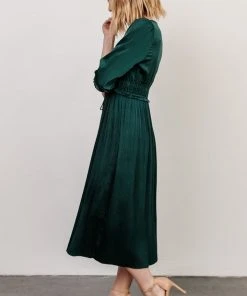 POL Dresses Gabriella Satin Midi Dress | Dark Green