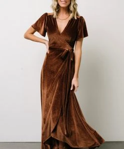 BB Custom Dresses Calvin Sparkle Velvet Wrap Dress | Bronze 13 BB Custom Dresses Calvin Sparkle Velvet Wrap Dress | Bronze