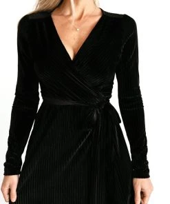 BB Custom Jada Ribbed Velvet Wrap Dress | Black Dresses