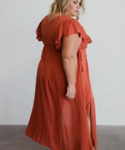 BB Custom Dresses Jennifer Deep V Maxi Dress | Rust
