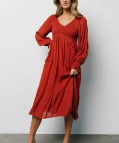 IL Lainey Smocked Dotted Midi Dress | Rust