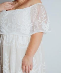 BB Custom Leon Off Shoulder Maxi Dress | White Dresses