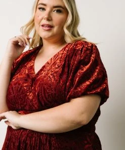 BB Custom Leslie Embossed Velvet Maxi | Crimson Dresses