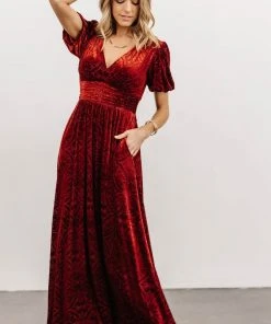 BB Custom Leslie Embossed Velvet Maxi | Crimson Dresses