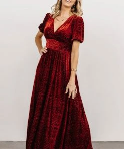 BB Custom Leslie Embossed Velvet Maxi | Crimson Dresses