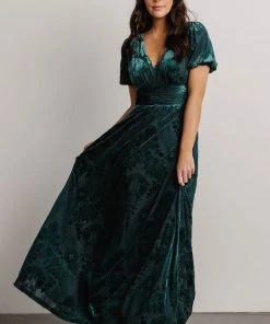 BB Custom Dresses Leslie Embossed Velvet Maxi | Emerald