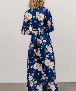 Soi Lilly Wrap Maxi Dress | Blue Floral 16 Soi Lilly Wrap Maxi Dress | Blue Floral