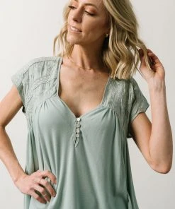 IL Lindley Embroidery Top | Dusty Sage