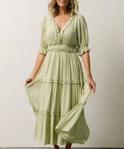 FT Dresses Lonnie Tiered Midi Dress | Light Green