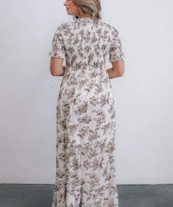 POL Lotta Smocked Maxi Dress | White Floral Dresses