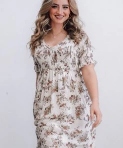 POL Lotta Smocked Maxi Dress | White Floral Dresses