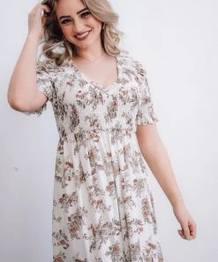 POL Lotta Smocked Maxi Dress | White Floral Dresses