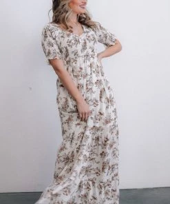 POL Lotta Smocked Maxi Dress | White Floral Dresses