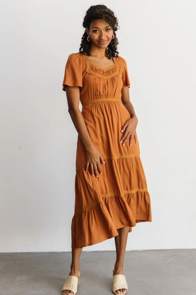 POL Dresses Lumi Tiered Maxi Dress | Nutmeg 3 POL Dresses Lumi Tiered Maxi Dress | Nutmeg