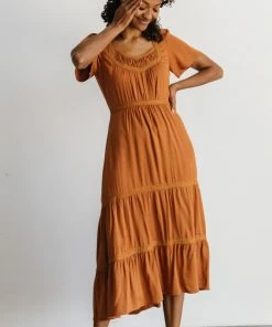 POL Dresses Lumi Tiered Maxi Dress | Nutmeg 9 POL Dresses Lumi Tiered Maxi Dress | Nutmeg