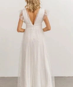 Soi Dresses Nova Shimmer Maxi Dress | White