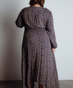 HAY Dresses Oakley Maxi Dress | Navy Floral 23 HAY Dresses Oakley Maxi Dress | Navy Floral