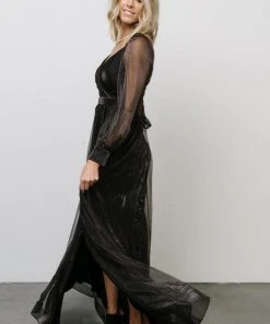 Soi Octavia Shimmer Gown | Black Dresses