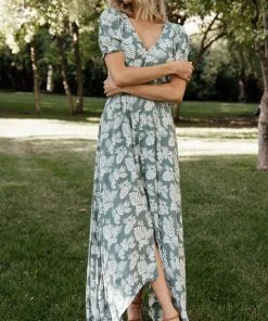 HAY Robyn Maxi Dress | Monstera + Palm Print Dresses 11 HAY Robyn Maxi Dress | Monstera + Palm Print Dresses