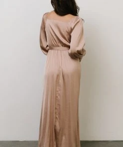 DD Rogue Tulip High Low Dress | Champagne