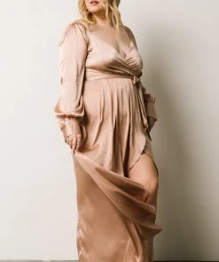 DD Rogue Tulip High Low Dress | Champagne