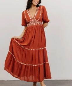 IL Santa Fe Embroidered Dress | Rust